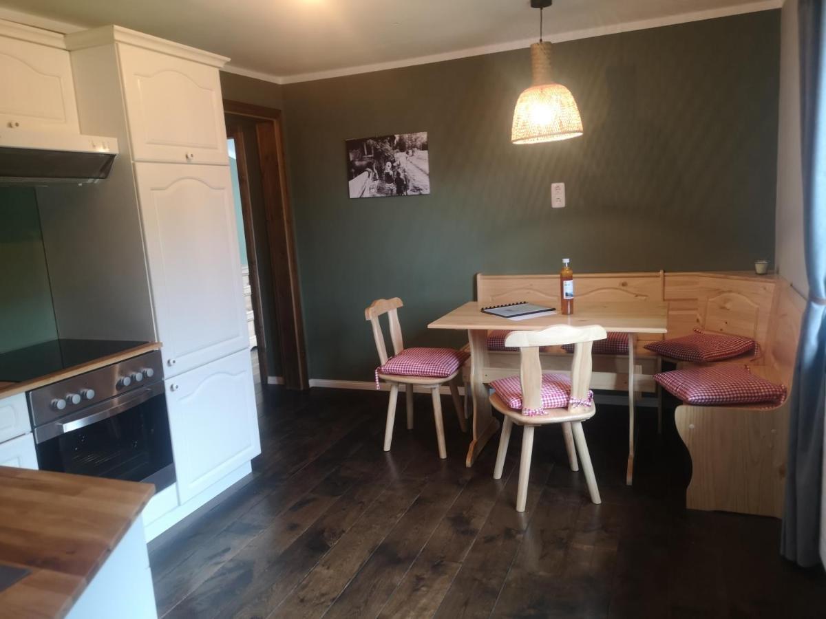 Ferienwohnungen Haus Almrausch Bichlbach Esterno foto