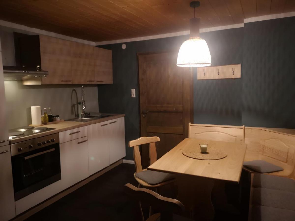 Ferienwohnungen Haus Almrausch Bichlbach Esterno foto