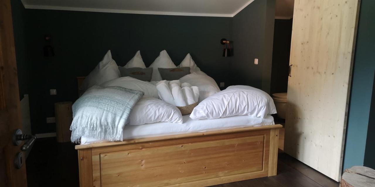 Ferienwohnungen Haus Almrausch Bichlbach Esterno foto