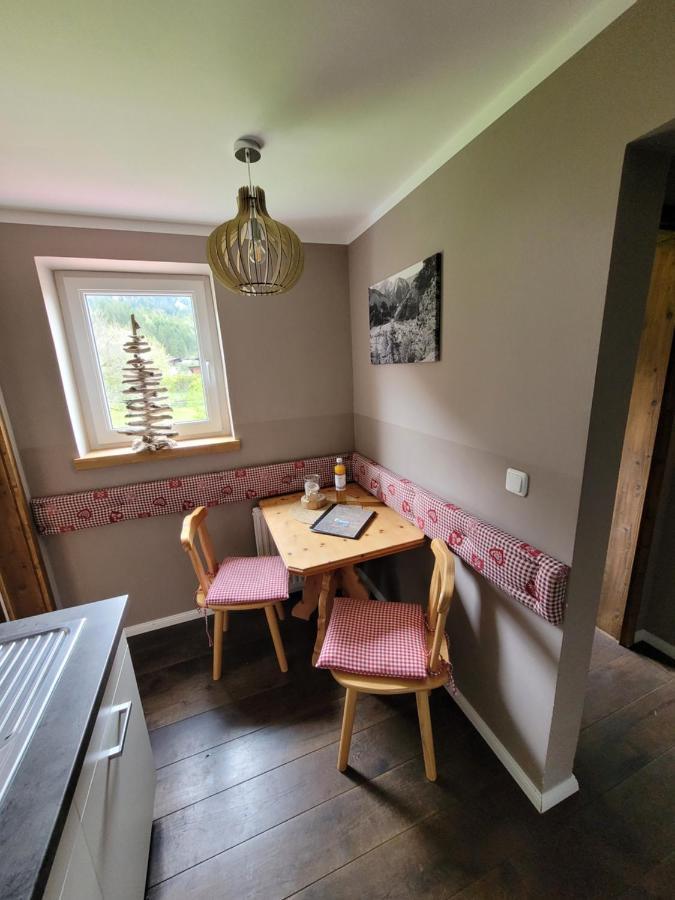 Ferienwohnungen Haus Almrausch Bichlbach Esterno foto